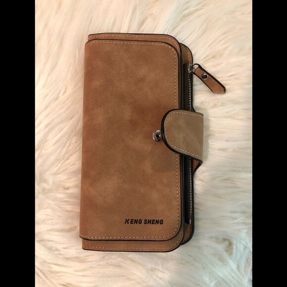 Wallet   - Picture 1 of 5